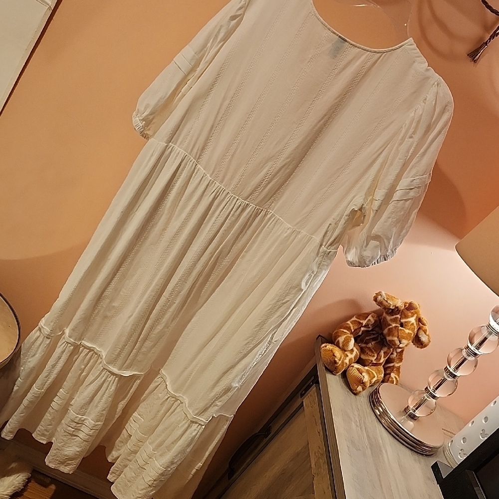Universal Thread White Women's Dress W/Pockets - Picture 5 of 10